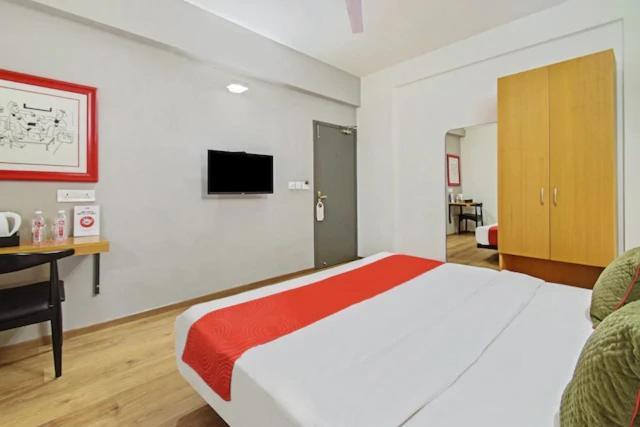 Kanak Beacon Hotel - Ashram Road Ahmedabad Exterior foto